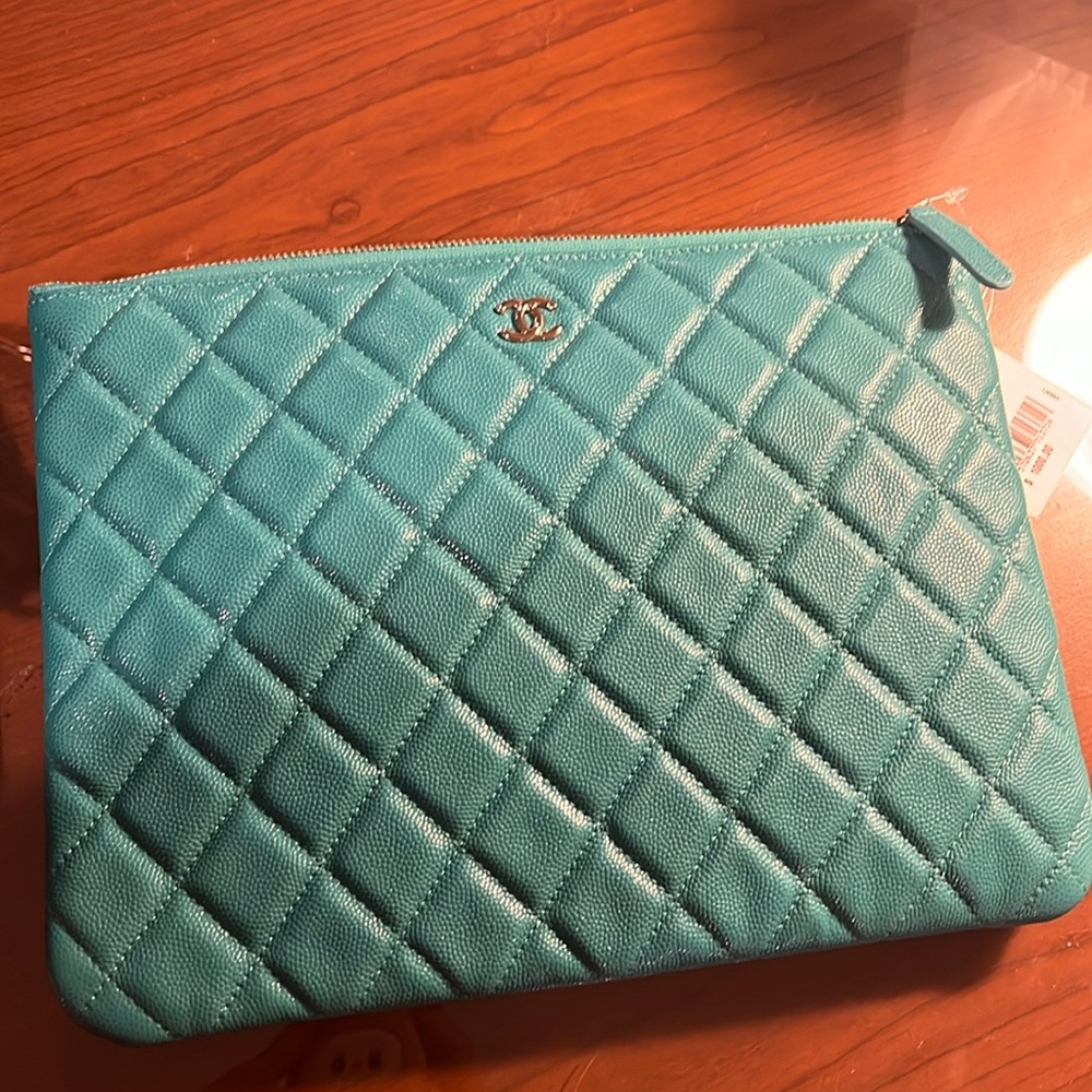 Chanel clutch